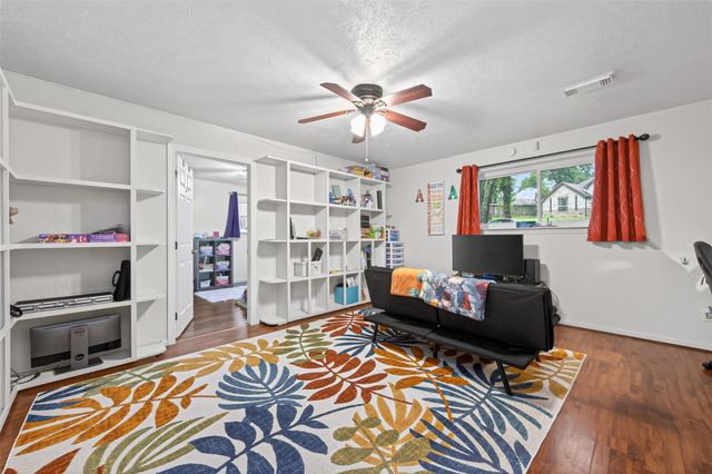 28111 Camille Drive, Tomball, TX 77375