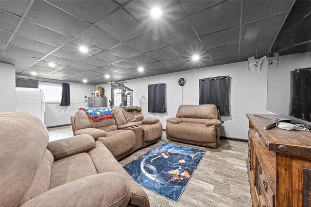 28111 Camille Drive, Tomball, TX 77375