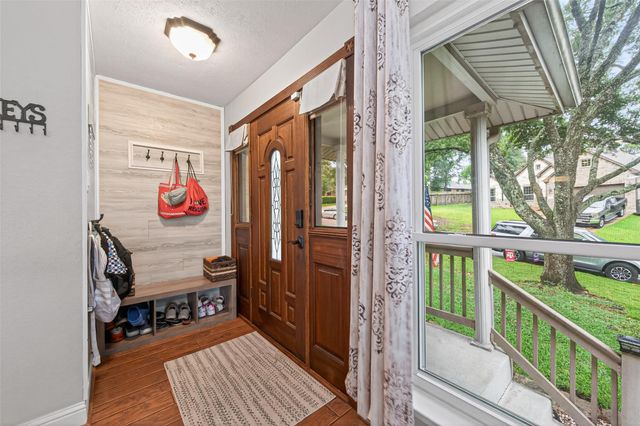 28111 Camille Drive, Tomball, TX 77375