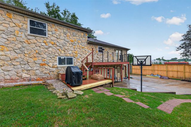 28111 Camille Drive, Tomball, TX 77375