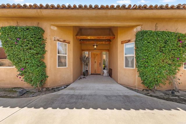 129 Emilia Lane, Fallbrook, CA 92028