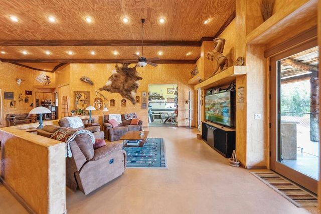 129 Emilia Lane, Fallbrook, CA 92028