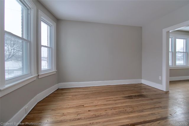 4899 Hillsboro Street, Detroit, MI 48204