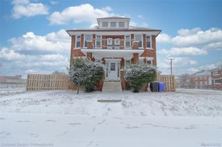 4899 Hillsboro Street, Detroit, MI 48204