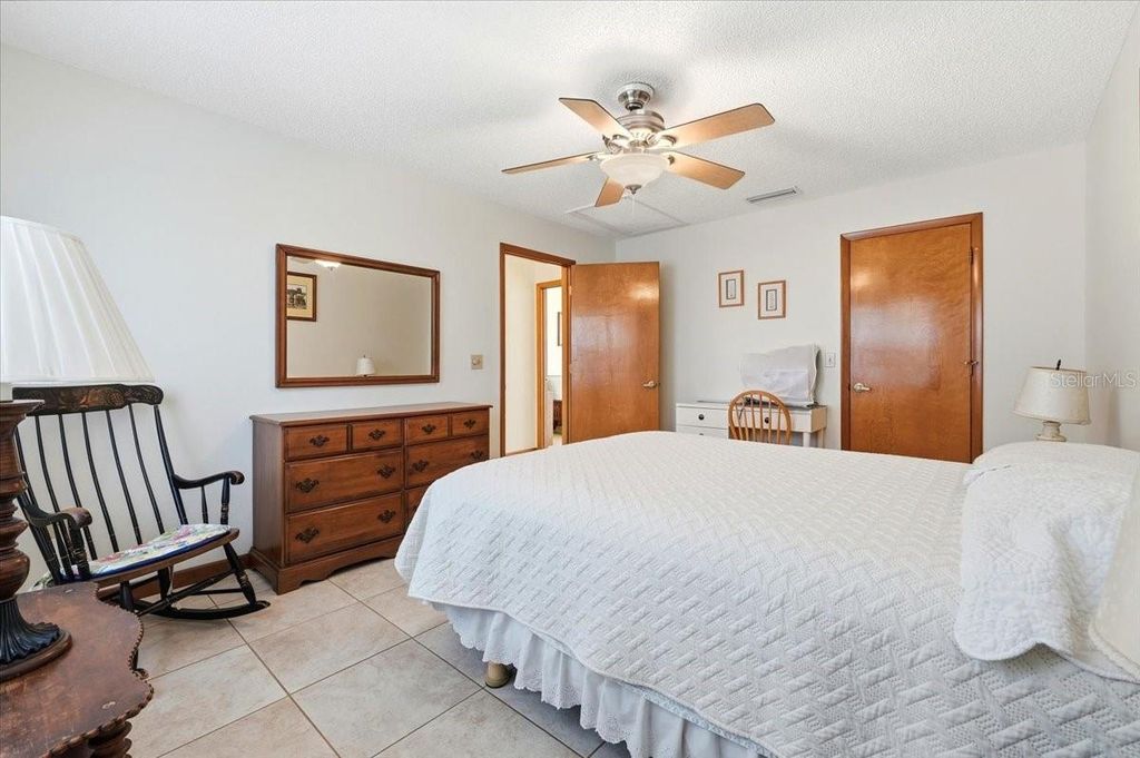 Image 26 of property listing at 8512 PLANTATION RIDGE BOULEVARD, Lakeland, FL 33809