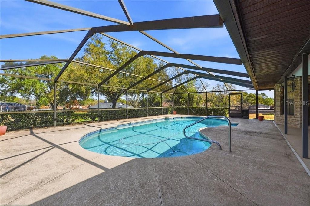 Image 38 of property listing at 8512 PLANTATION RIDGE BOULEVARD, Lakeland, FL 33809