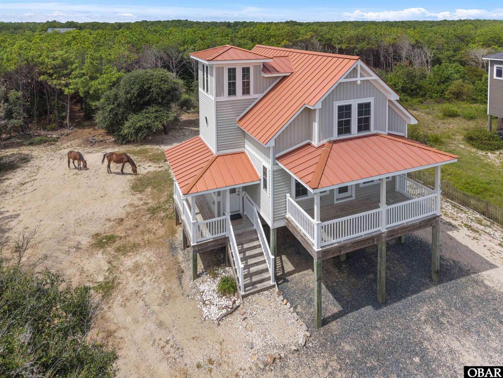 Image 1 of property listing at 2276 Sandpiper Road, Corolla, NC 27927