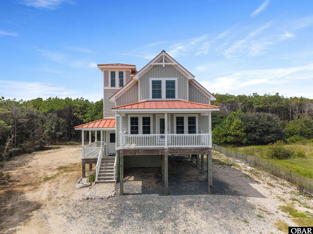 Image 5 of property listing at 2276 Sandpiper Road, Corolla, NC 27927