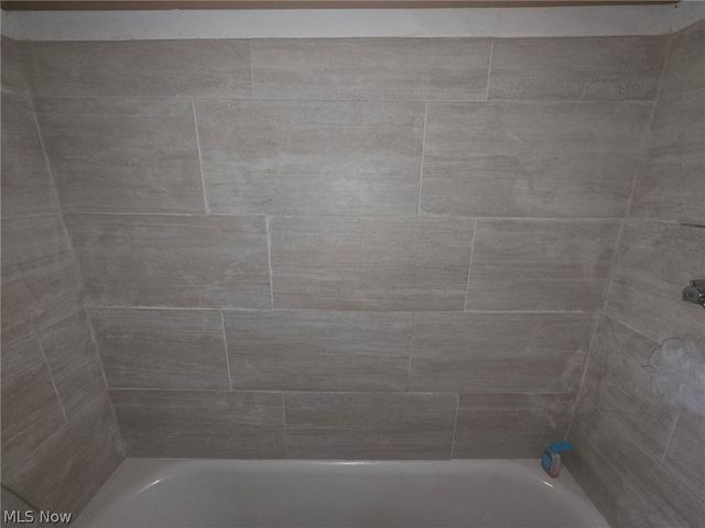 14013 Milverton Road, Cleveland, OH 44120