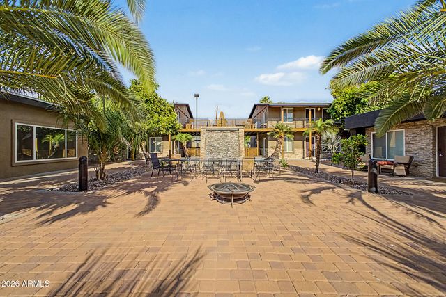 3233 N 37TH Street 18, Phoenix, AZ 85018