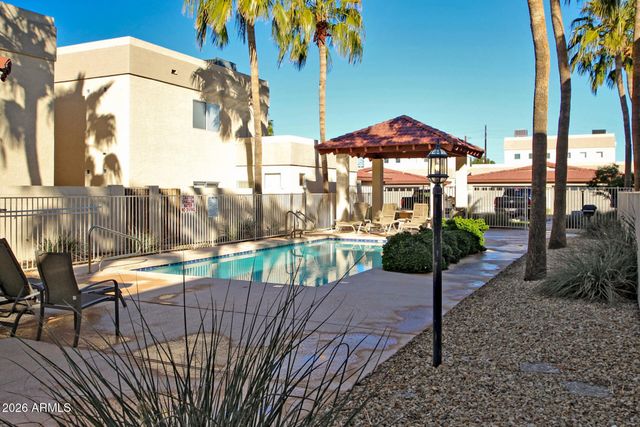 3233 N 37TH Street 18, Phoenix, AZ 85018