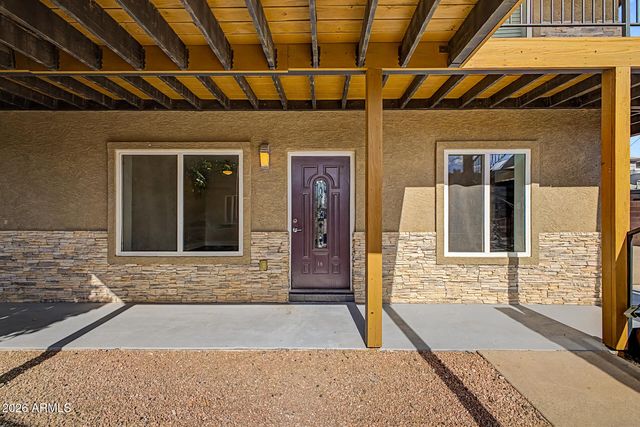 3233 N 37TH Street 18, Phoenix, AZ 85018