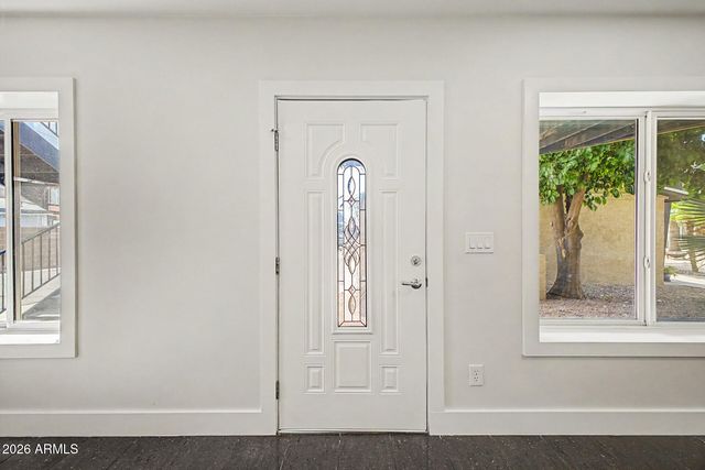 3233 N 37TH Street 18, Phoenix, AZ 85018