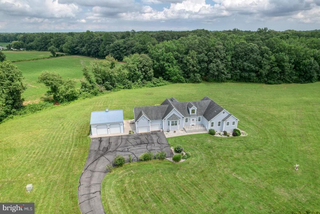 145 ROCKY MEADOW LN, Dover, DE 19904