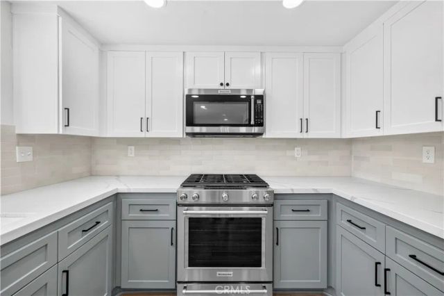 25768 Miguel Court, Valencia, CA 91355