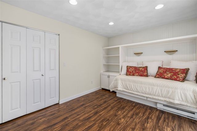 122 Edaville Court, Warwick, RI 02886