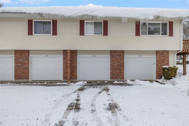 122 Edaville Court, Warwick, RI 02886