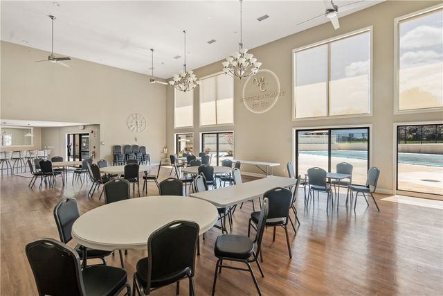 122 Edaville Court, Warwick, RI 02886