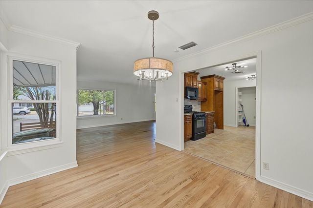 3809 Heywood Avenue, Fort Worth, TX 76109
