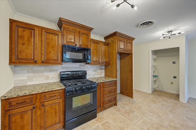 3809 Heywood Avenue, Fort Worth, TX 76109