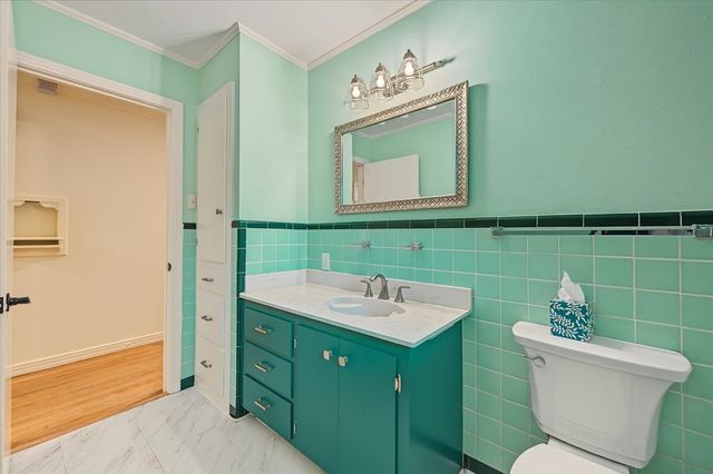 3809 Heywood Avenue, Fort Worth, TX 76109