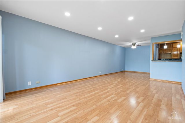 5101 Carriageway Drive 109, Rolling Meadows, IL 60008
