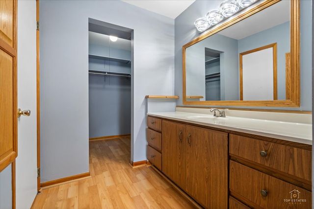 5101 Carriageway Drive 109, Rolling Meadows, IL 60008