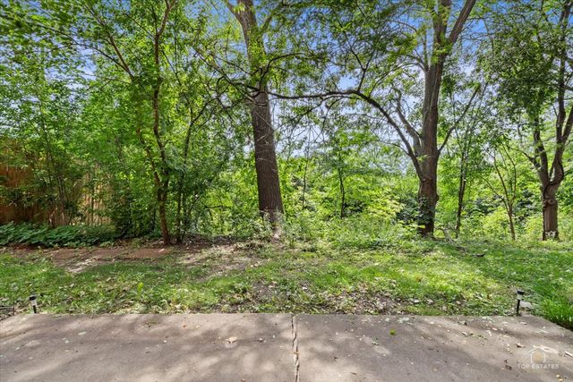 5101 Carriageway Drive 109, Rolling Meadows, IL 60008
