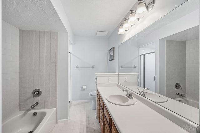 2415 Henesy Lane, Fairfield, OH 45014