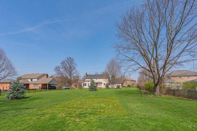 2415 Henesy Lane, Fairfield, OH 45014
