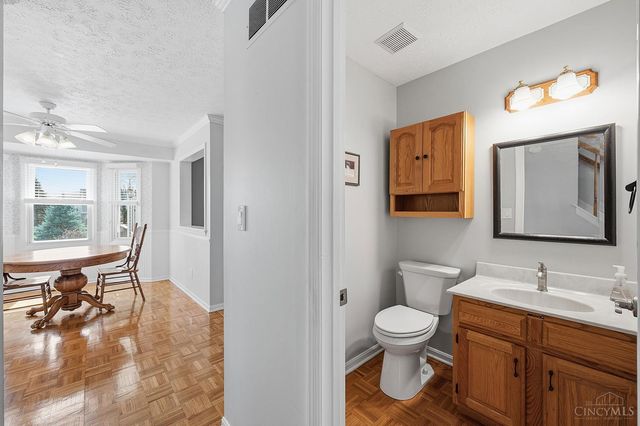 2415 Henesy Lane, Fairfield, OH 45014