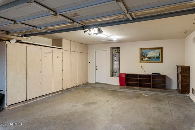 5174 W Kerry Lane, Glendale, AZ 85308