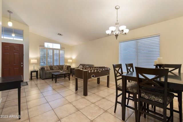 5174 W Kerry Lane, Glendale, AZ 85308