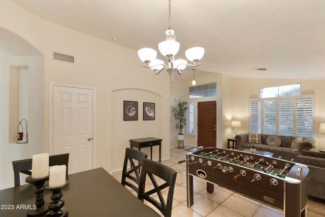 5174 W Kerry Lane, Glendale, AZ 85308