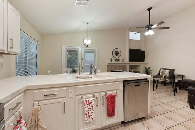 5174 W Kerry Lane, Glendale, AZ 85308