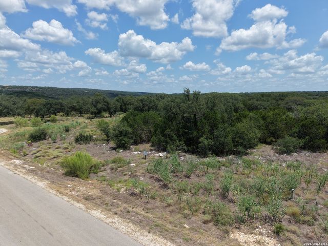 1412 Powder Ridge Rd, New Braunfels, TX 78132