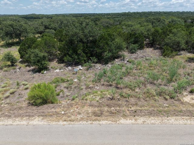 1412 Powder Ridge Rd, New Braunfels, TX 78132