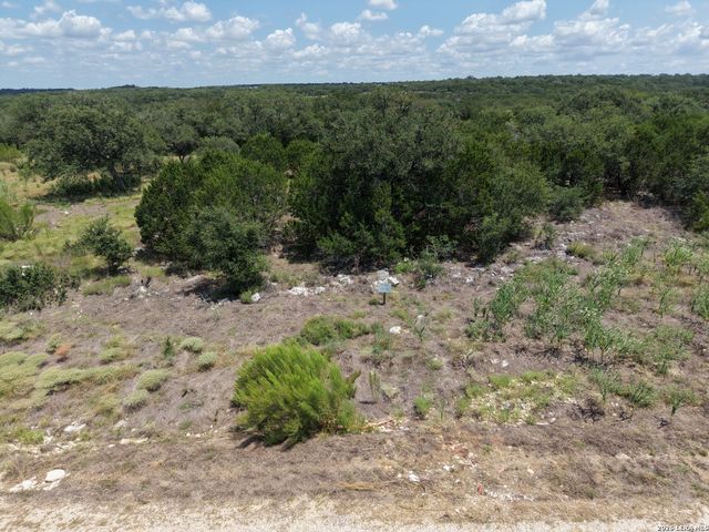 1412 Powder Ridge Rd, New Braunfels, TX 78132