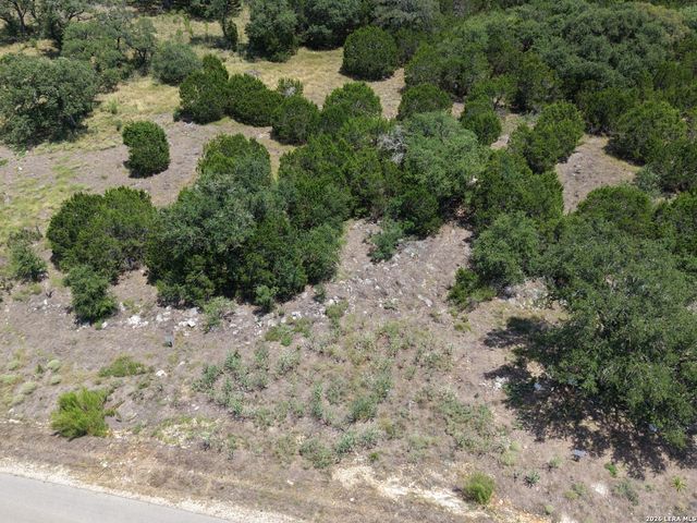 1412 Powder Ridge Rd, New Braunfels, TX 78132