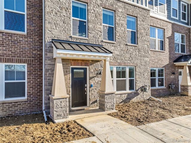 43173 Atwood Ave, Novi, MI 48375