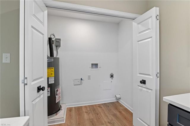 11 Farrington PL, Hampton, VA 23663