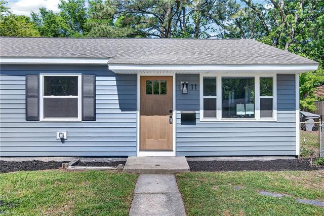 11 Farrington PL, Hampton, VA 23663