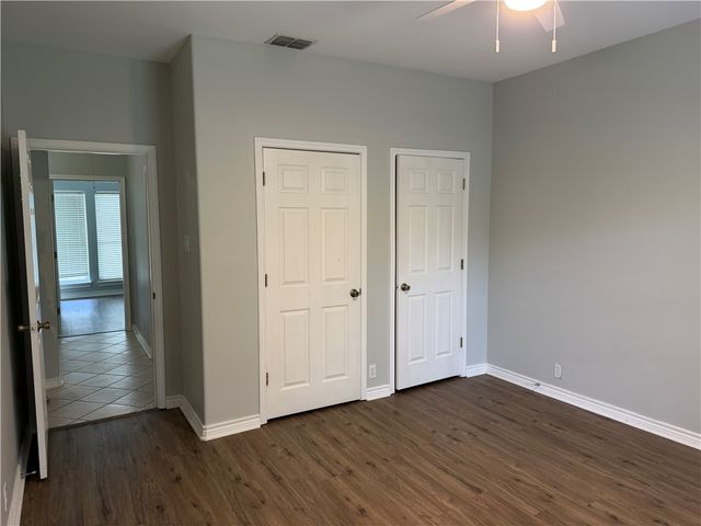5758 Grand Lake Circ, Robstown, TX 78380