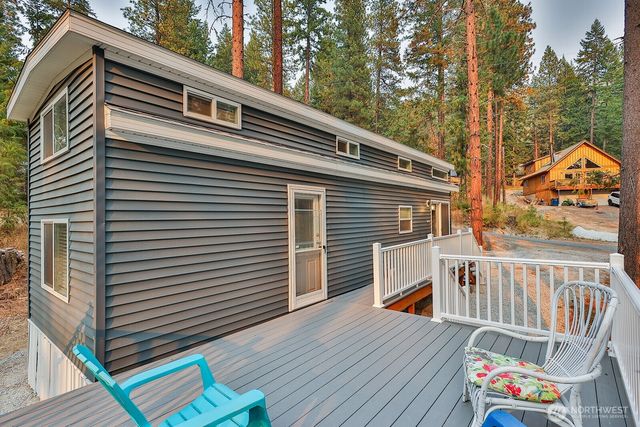 21512 Camp 12 Road, Leavenworth, WA 98826