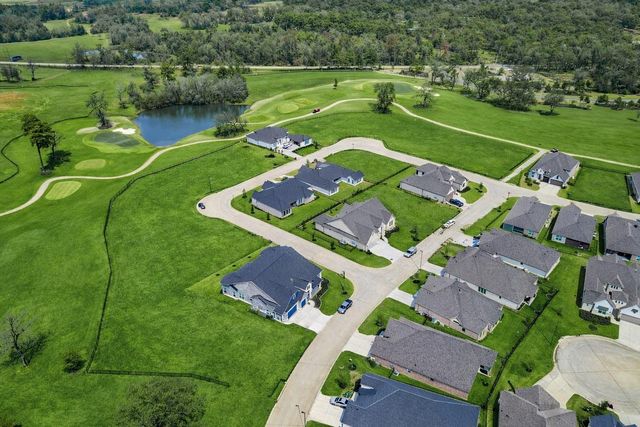 15019 Lakeline Green Dr, Willis, TX 77318