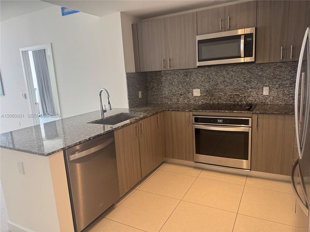 5350 NW 84th Ave 1706, Doral, FL 33166