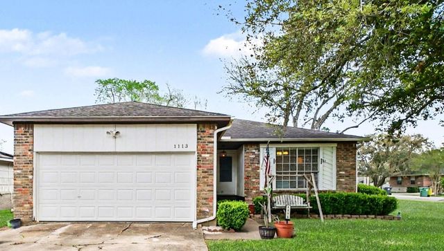 1113 Union Valley Drive, Pearland, TX 77581