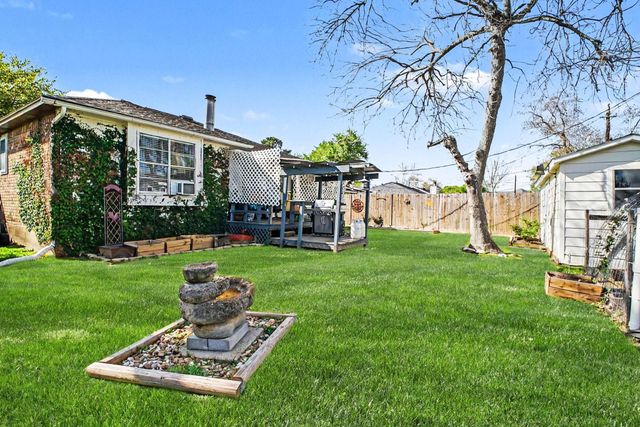 1113 Union Valley Drive, Pearland, TX 77581