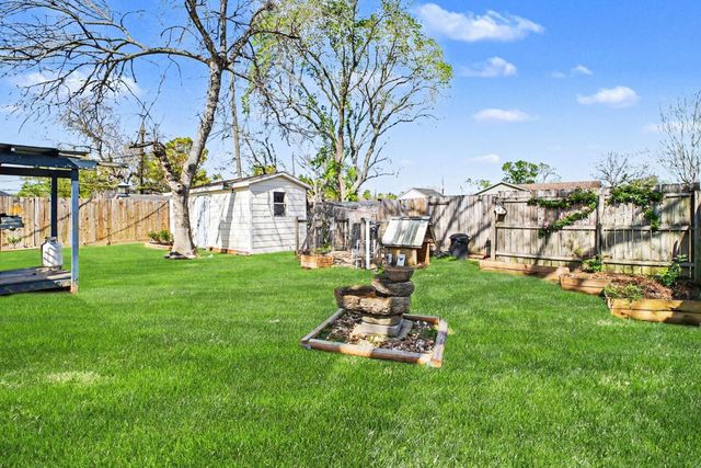 1113 Union Valley Drive, Pearland, TX 77581