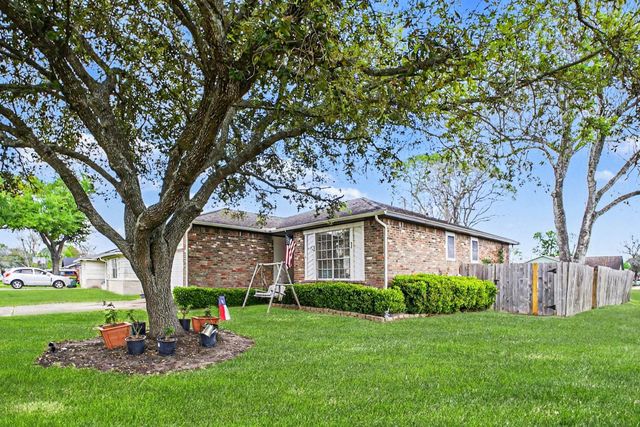 1113 Union Valley Drive, Pearland, TX 77581